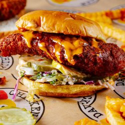 Dave's Hot Chicken begins national expansion
