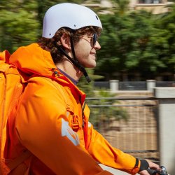 Just Eat CEO steps down