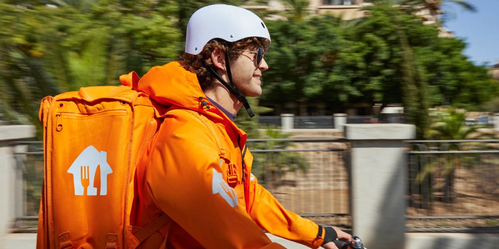 Just Eat CEO steps down